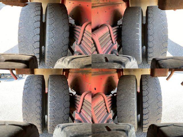 UDトラックスクオン平ボディ大型（10t）[写真17]