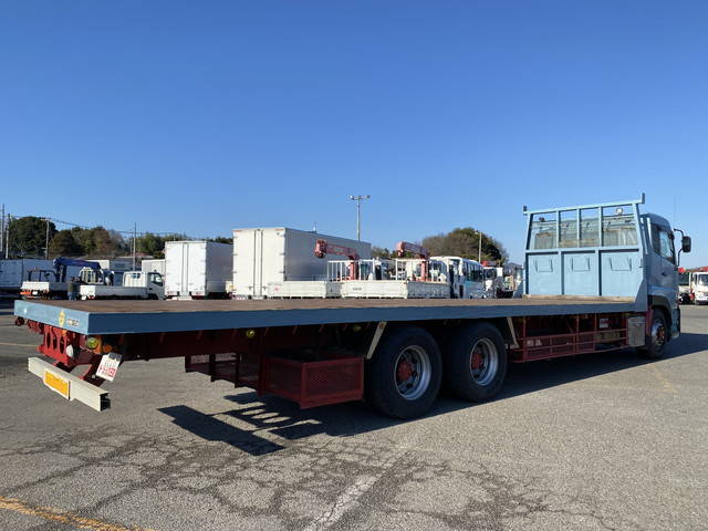 UDトラックスクオン平ボディ大型（10t）[写真02]