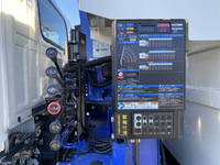 いすゞエルフダンプ・クレーン付小型（2t・3t）[写真13]