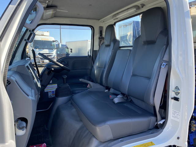 いすゞエルフダンプ・クレーン付小型（2t・3t）[写真29]