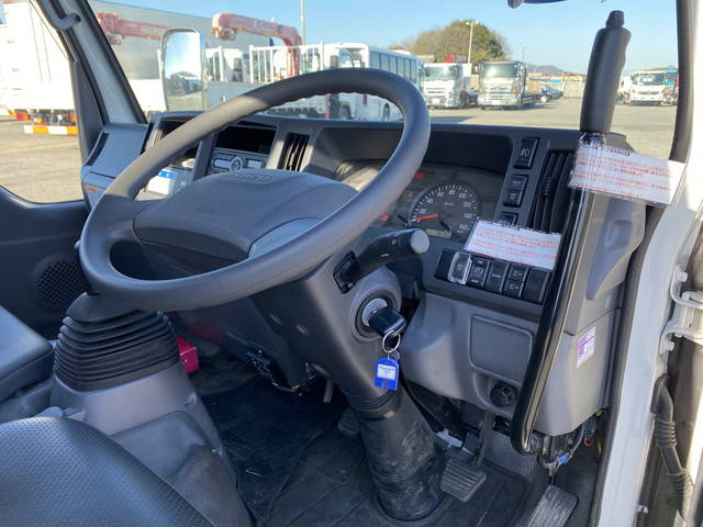 いすゞエルフダンプ・クレーン付小型（2t・3t）[写真32]