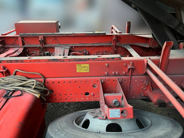 いすゞフォワードダンプ中型（4t）[写真16]