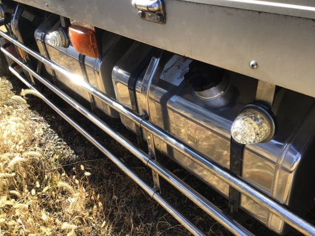 三菱ふそうスーパーグレートアルミウイング大型（10t）[写真14]