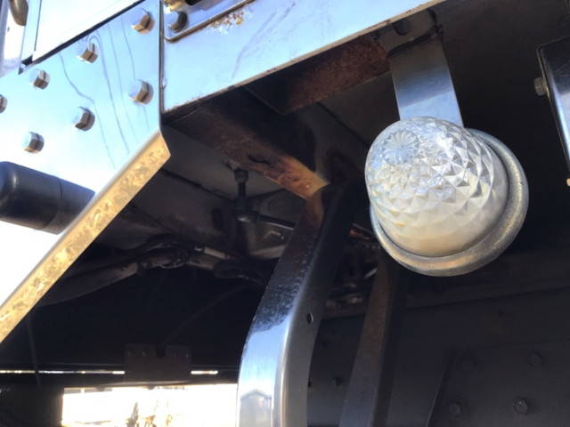 三菱ふそうスーパーグレートアルミウイング大型（10t）[写真16]