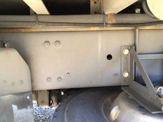 三菱ふそうスーパーグレートアルミウイング大型（10t）[写真17]