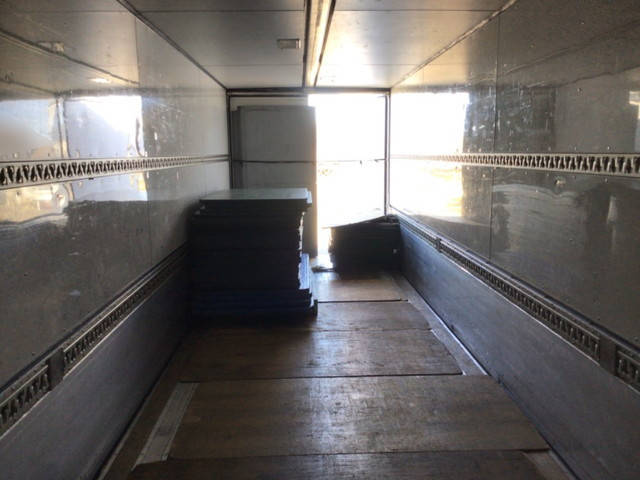 三菱ふそうスーパーグレートアルミウイング大型（10t）[写真09]