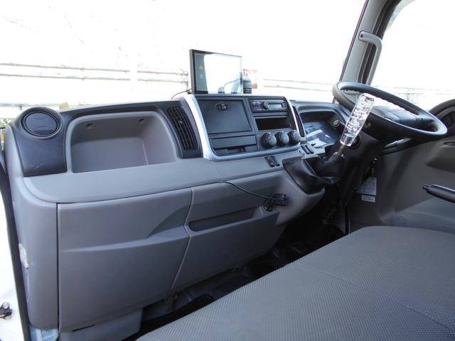 三菱ふそうキャンターダンプ小型（2t・3t）[写真22]