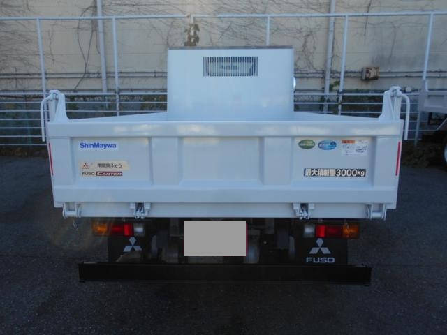 三菱ふそうキャンターダンプ小型（2t・3t）[写真06]