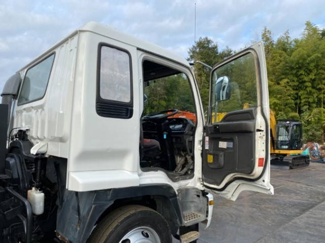 いすゞフォワードダンプ増トン（6t・8t）[写真13]