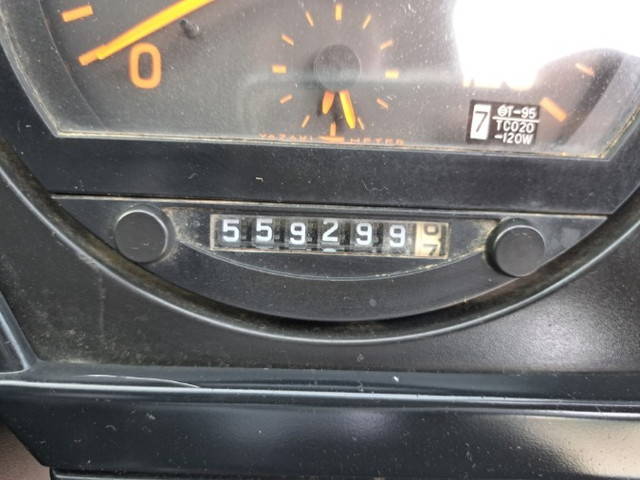 いすゞフォワードダンプ増トン（6t・8t）[写真18]