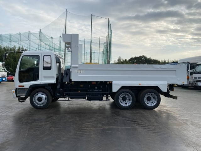 いすゞフォワードダンプ増トン（6t・8t）[写真05]