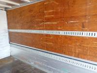 いすゞフォワードアルミウイング中型（4t）[写真20]