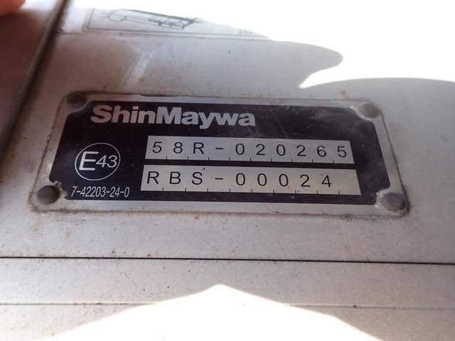 いすゞフォワードアルミウイング中型（4t）[写真32]