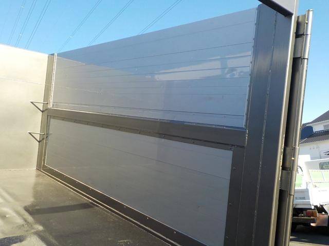 いすゞフォワード深ダンプ（土砂禁ダンプ）中型（4t）[写真10]