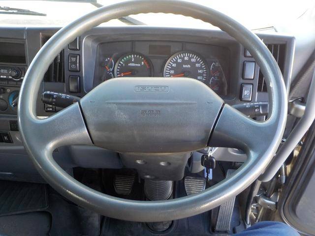 いすゞフォワード深ダンプ（土砂禁ダンプ）中型（4t）[写真35]