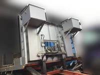 UDトラックスコンドルセーフティクレーン3段増トン（6t・8t）[写真19]