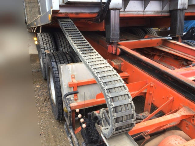 UDトラックスコンドルセーフティクレーン3段増トン（6t・8t）[写真20]