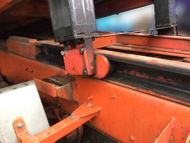 UDトラックスコンドルセーフティクレーン3段増トン（6t・8t）[写真22]