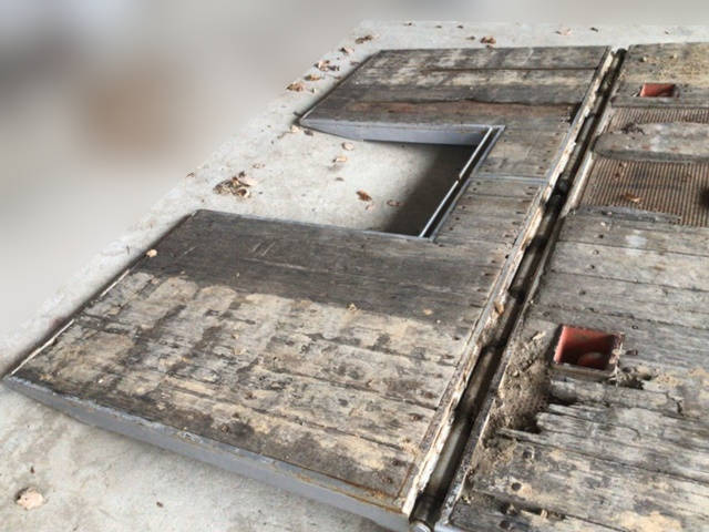 UDトラックスコンドルセーフティクレーン3段増トン（6t・8t）[写真09]