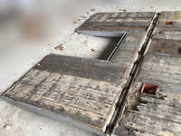 UDトラックスコンドルセーフティクレーン3段増トン（6t・8t）[写真09]