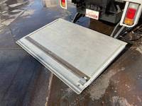 日野デュトロアルミバン小型（2t・3t）[写真17]