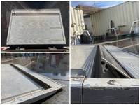 日野デュトロアルミバン小型（2t・3t）[写真18]