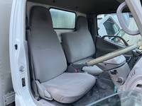 日野デュトロアルミバン小型（2t・3t）[写真33]