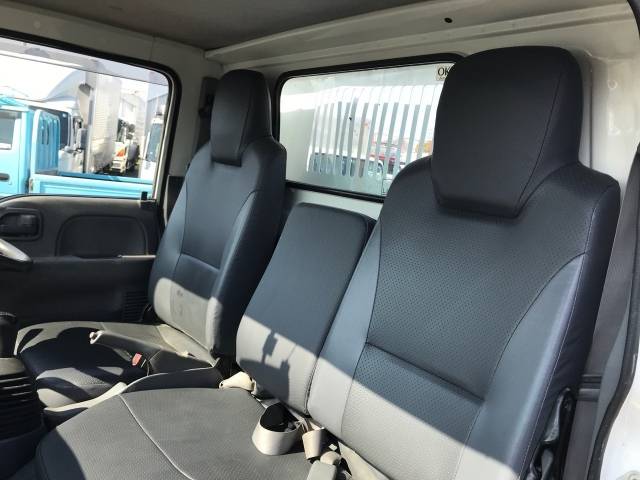 いすゞエルフダンプ小型（2t・3t）[写真11]