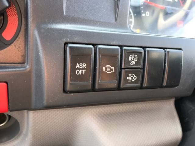 いすゞエルフダンプ小型（2t・3t）[写真16]