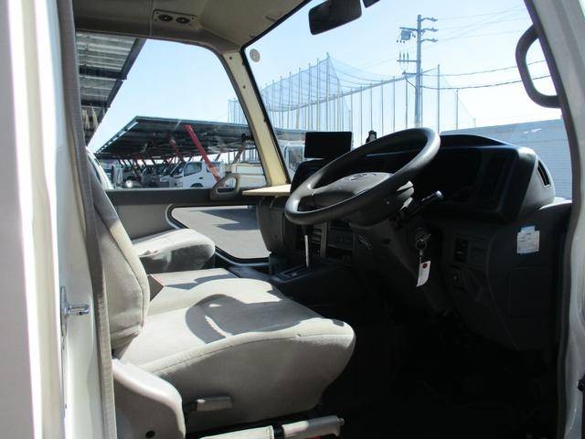 トヨタコースターマイクロバス[写真15]