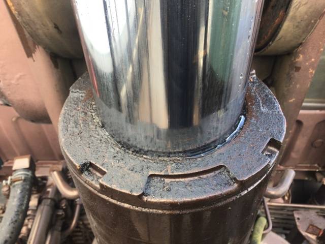 三菱ふそうファイタークレーン4段中型（4t）[写真11]