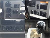 三菱ふそうファイタークレーン4段中型（4t）[写真33]