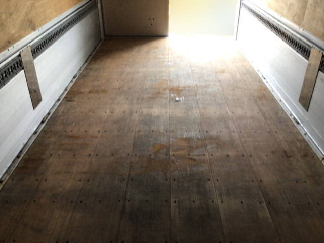 日野レンジャーアルミウイング増トン（6t・8t）[写真10]