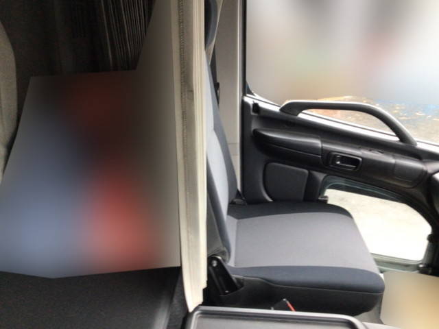 日野レンジャーアルミウイング増トン（6t・8t）[写真30]