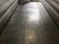 いすゞフォワード冷凍車（冷蔵車）中型（4t）[写真07]