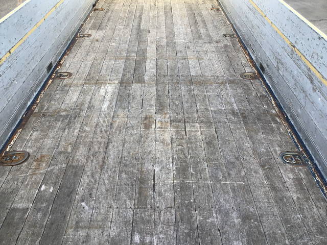 日野レンジャーアルミブロック中型（4t）[写真13]