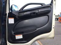 日野レンジャーアルミブロック中型（4t）[写真27]