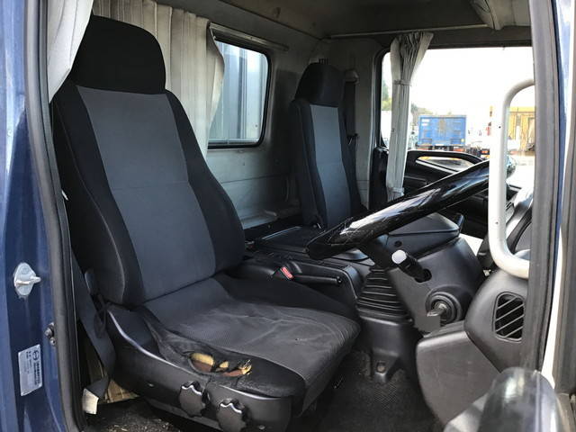 日野レンジャーアルミブロック中型（4t）[写真29]