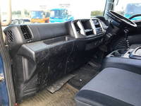 日野レンジャーアルミブロック中型（4t）[写真31]