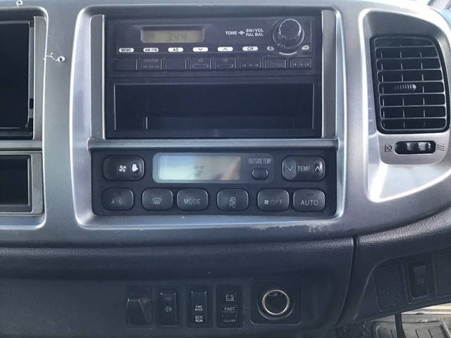 日野レンジャーアルミブロック中型（4t）[写真36]