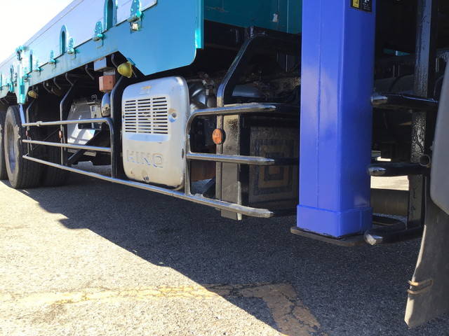 日野プロフィアクレーン4段大型（10t）[写真18]