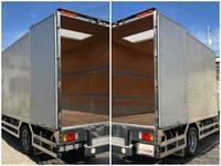 いすゞエルフアルミバン小型（2t・3t）[写真11]