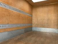 いすゞエルフアルミバン小型（2t・3t）[写真13]