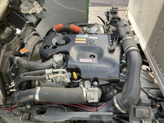 いすゞエルフアルミバン小型（2t・3t）[写真23]