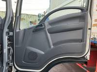 いすゞエルフアルミバン小型（2t・3t）[写真27]