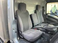 いすゞエルフアルミバン小型（2t・3t）[写真30]