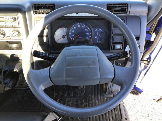 三菱ふそうキャンターバキュームカー小型（2t・3t）[写真28]