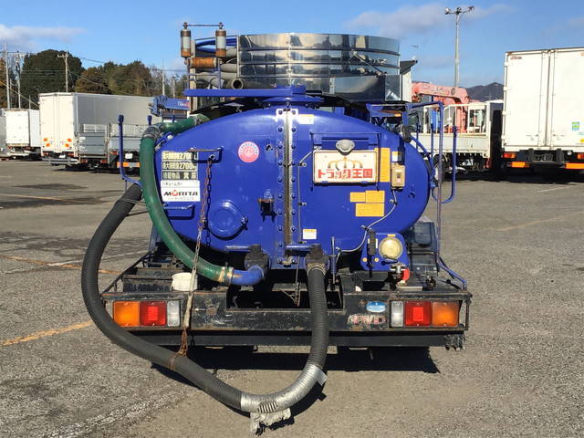 三菱ふそうキャンターバキュームカー小型（2t・3t）[写真09]