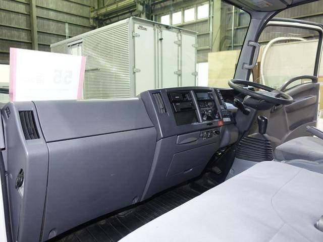 いすゞエルフアルミバン小型（2t・3t）[写真11]