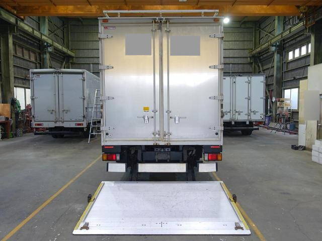 いすゞエルフアルミバン小型（2t・3t）[写真22]